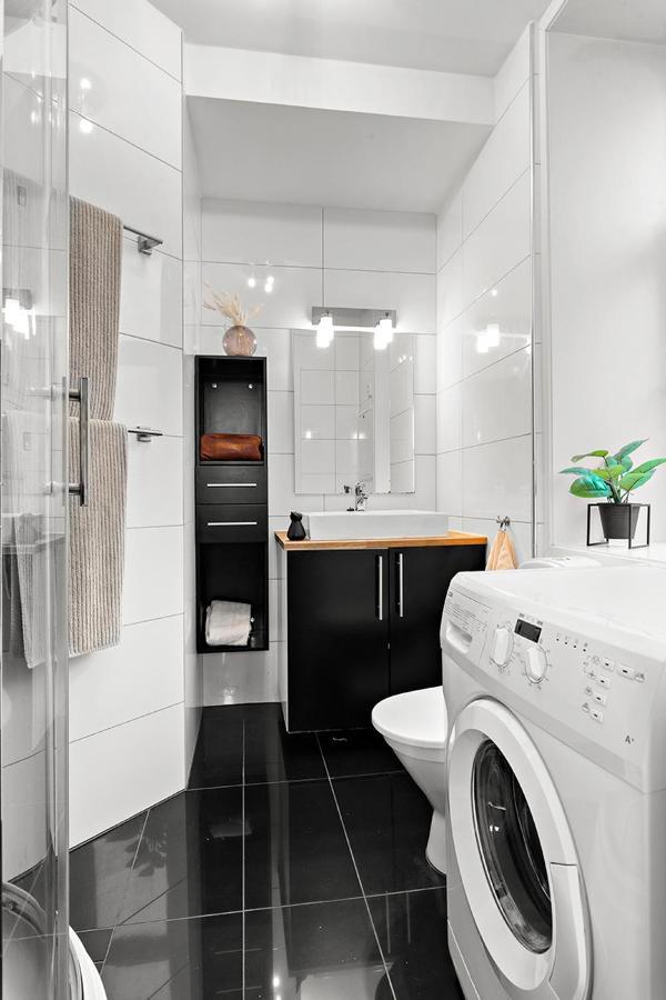 Small, Central And Quiet Studio Apartment In Ålesund Buitenkant foto